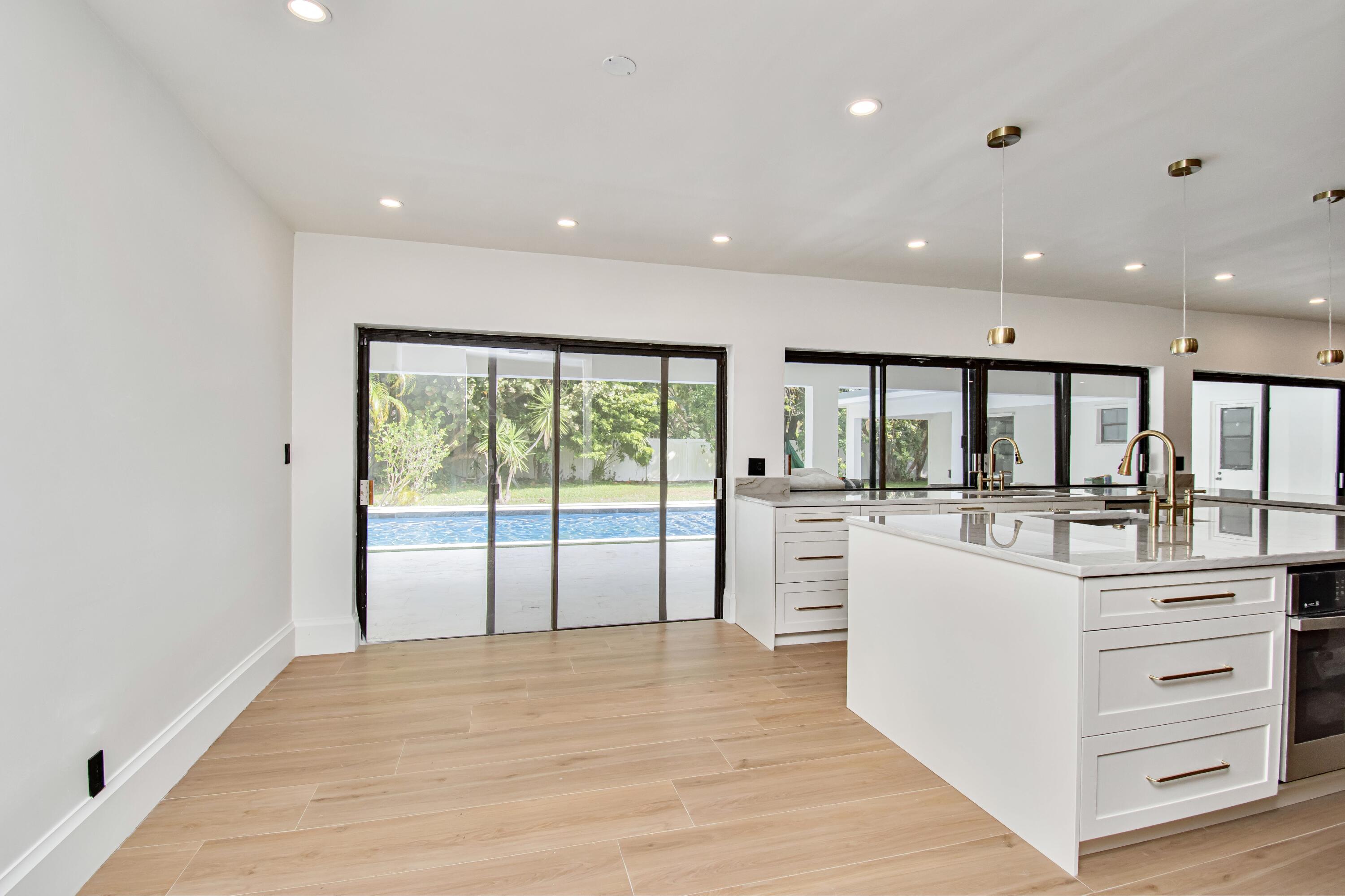 ESTANCIA - Residential