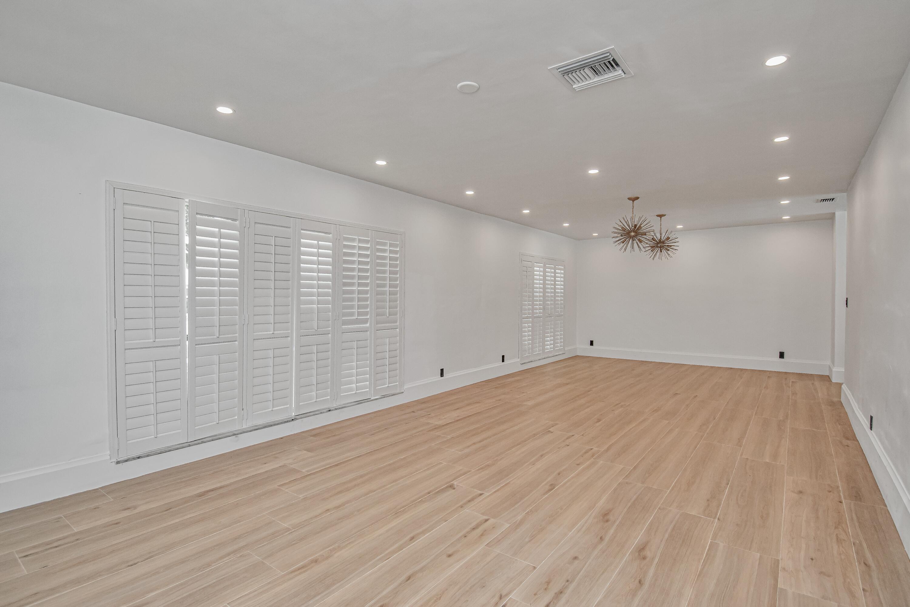 ESTANCIA - Residential