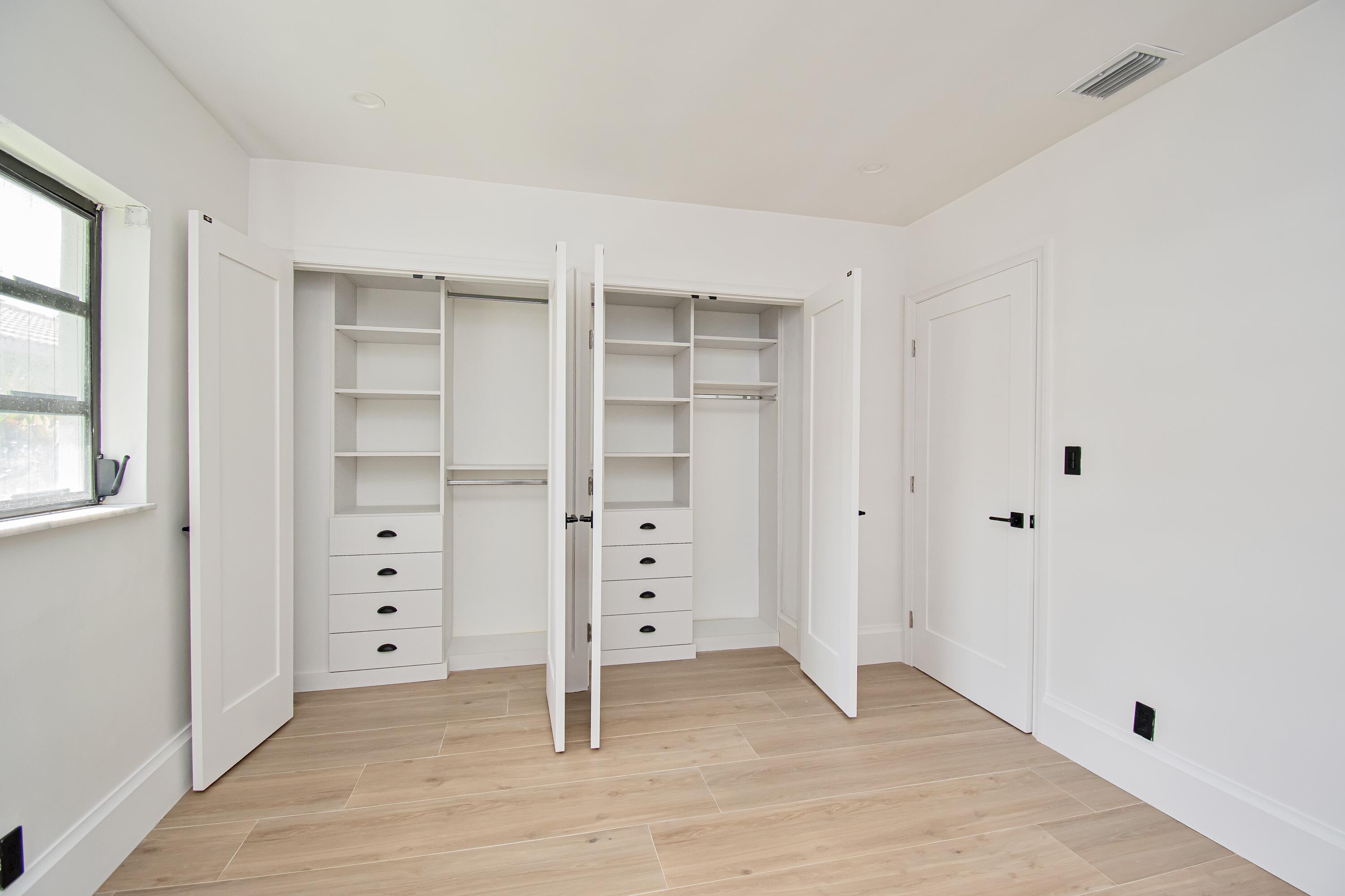 ESTANCIA - Residential