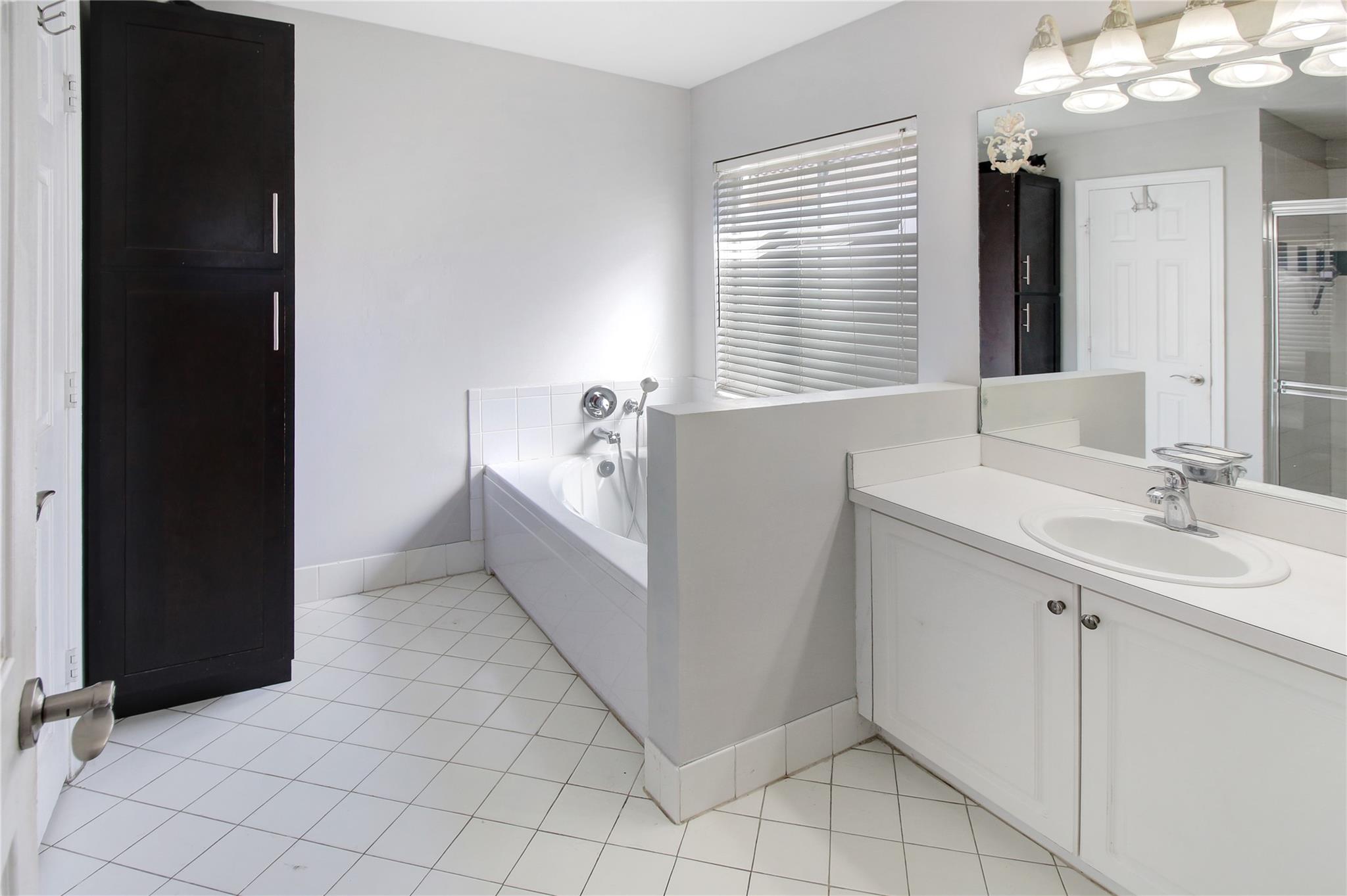 Olympia & York Residential - Residential
