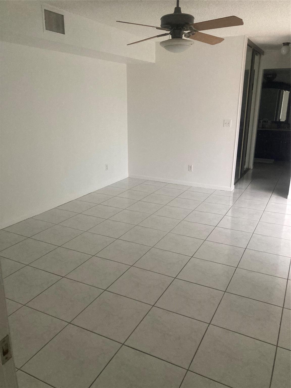 Lake Pine Villae - Residential