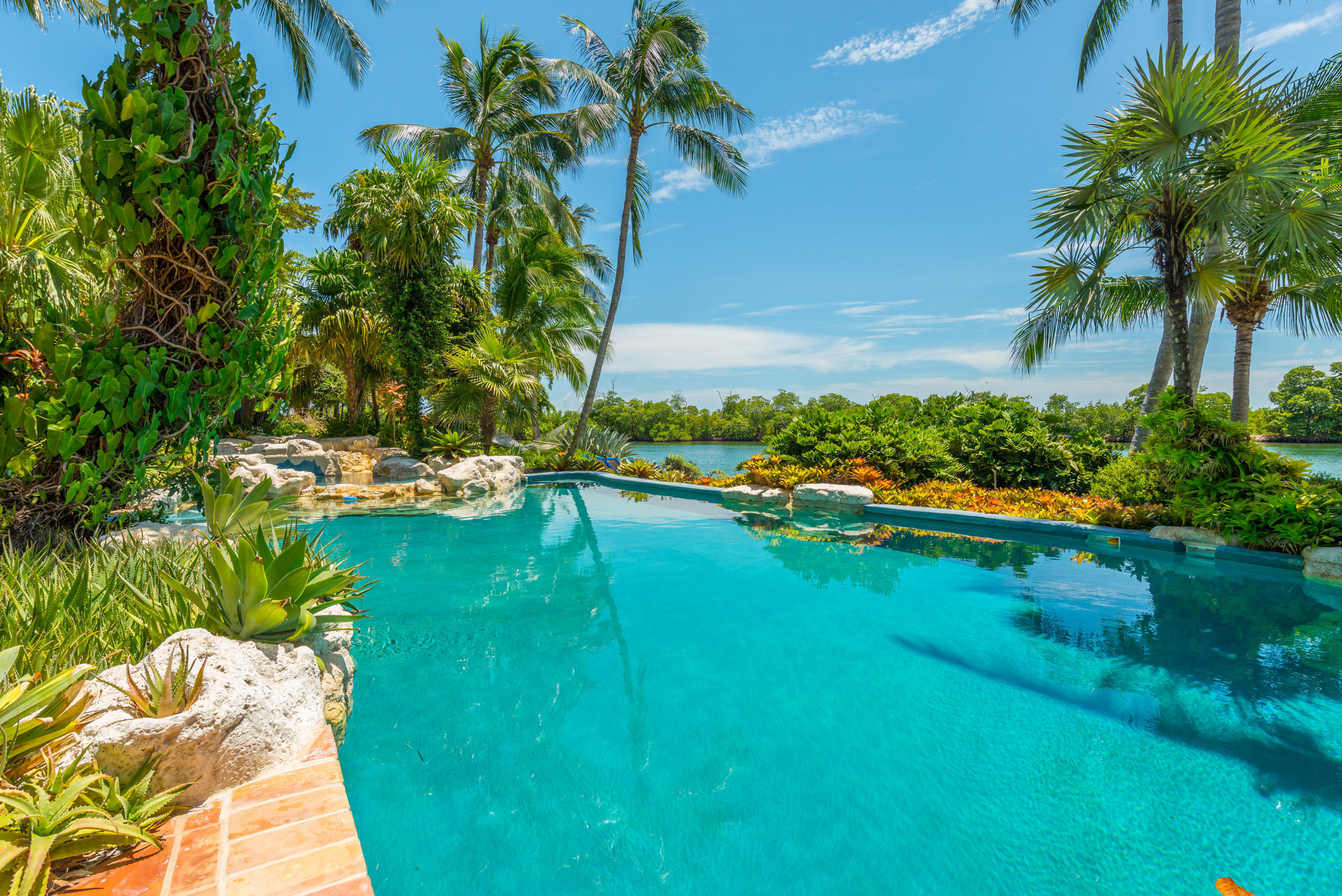 Cape Florida - Residential