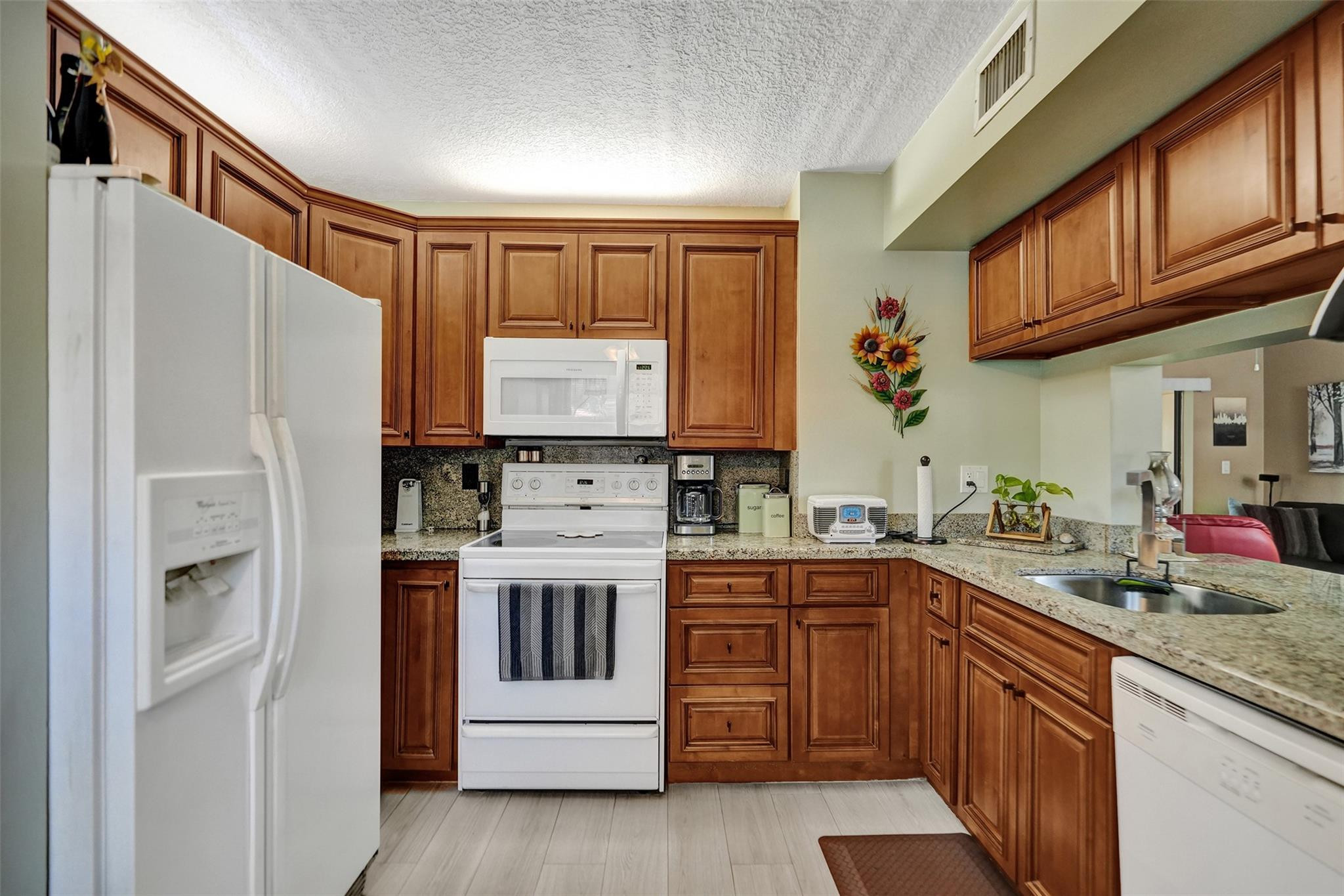 ROYAL GRENADIER CONDOMINI - Residential