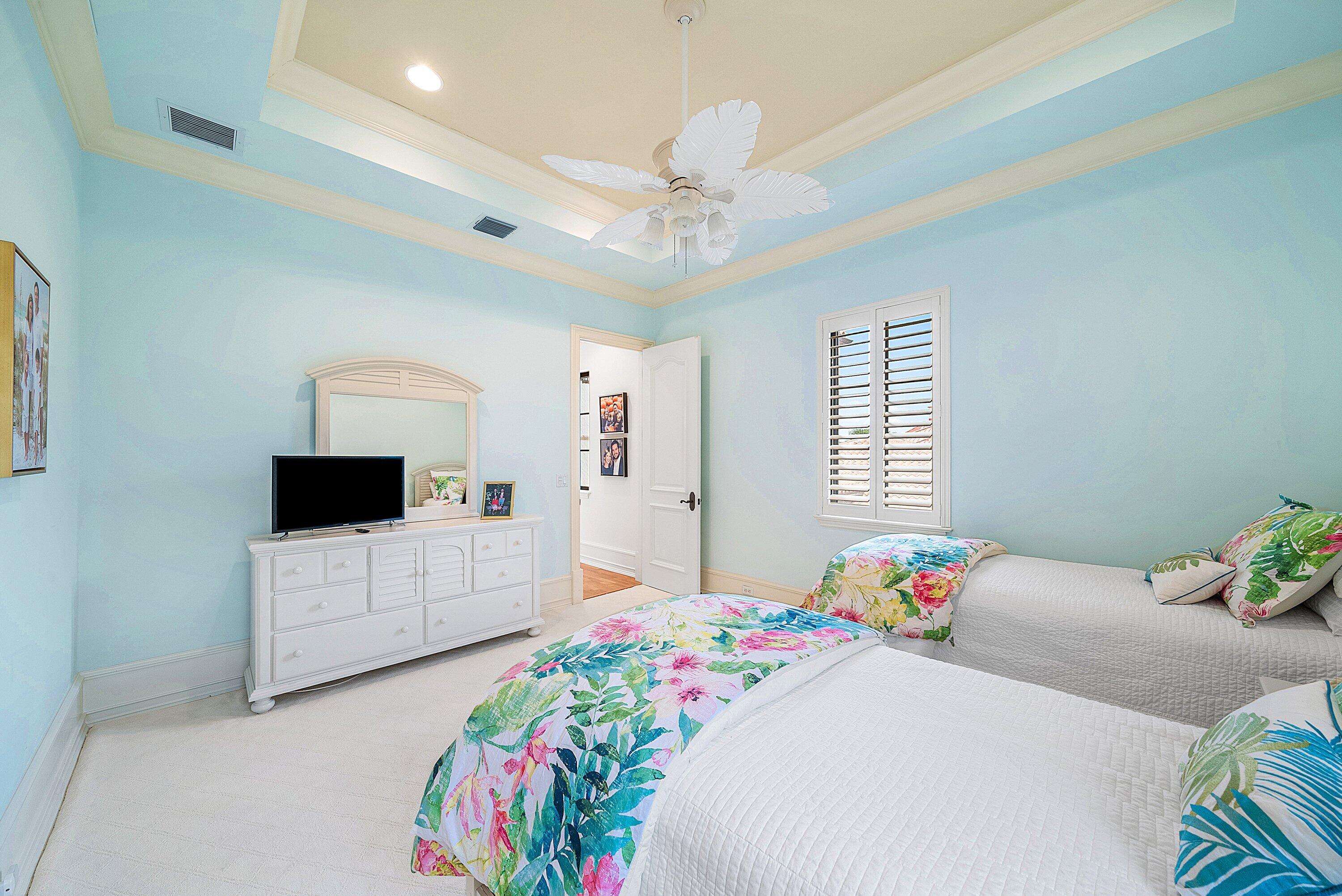 STEEPLECHASE - Residential