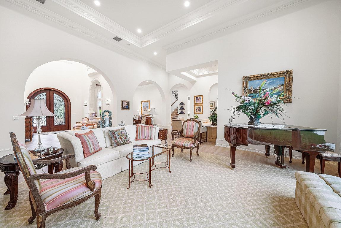 STEEPLECHASE - Residential