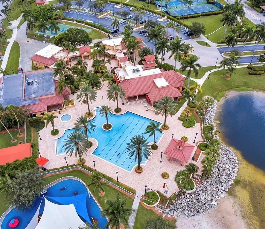 Grand Key - Residential