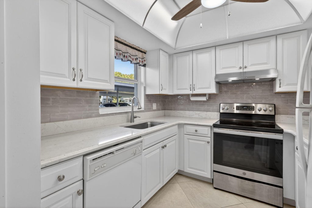Photo of 2950 SE Ocean Boulevard #12, Stuart, FL 34996 (MLS # B26045969)