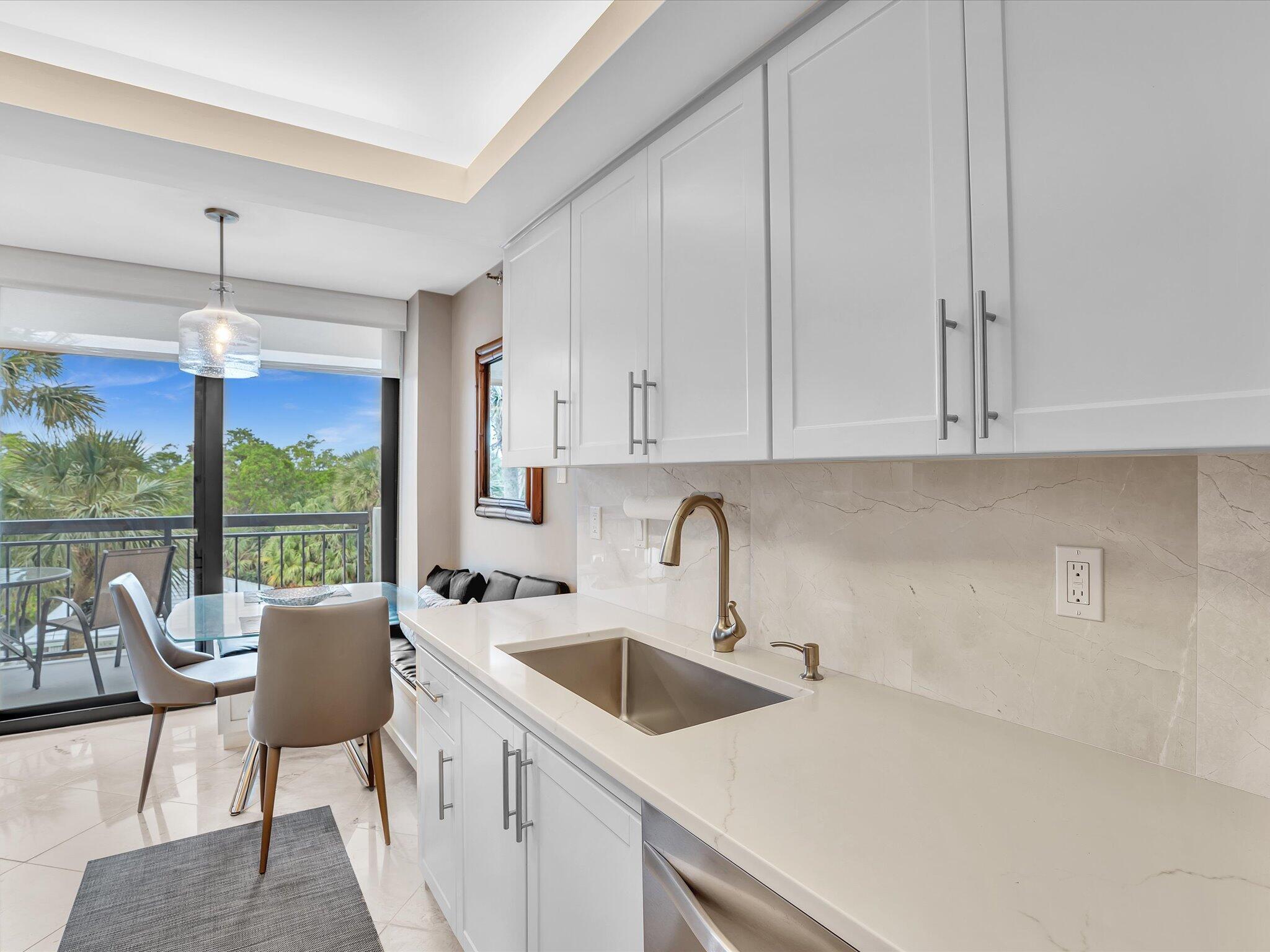 LA FONTANA CONDO - Residential