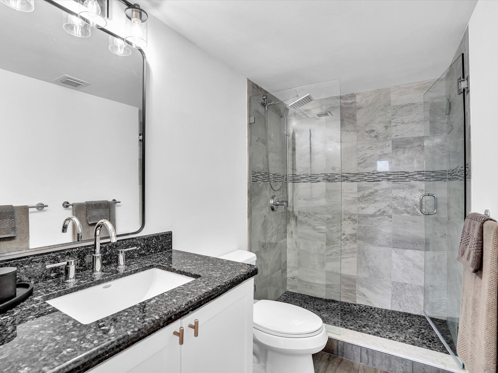 LA FONTANA CONDO - Residential