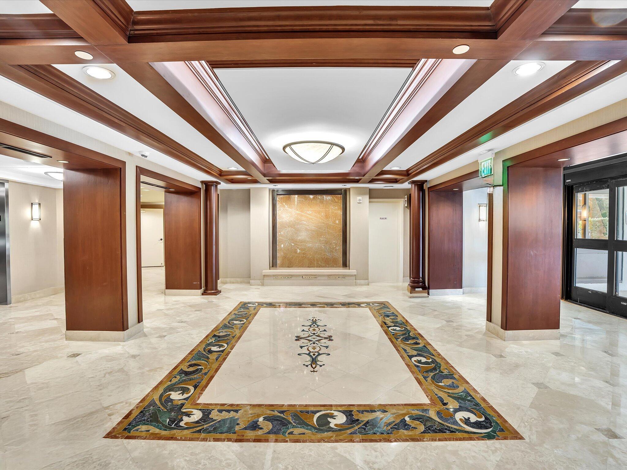 LA FONTANA CONDO - Residential