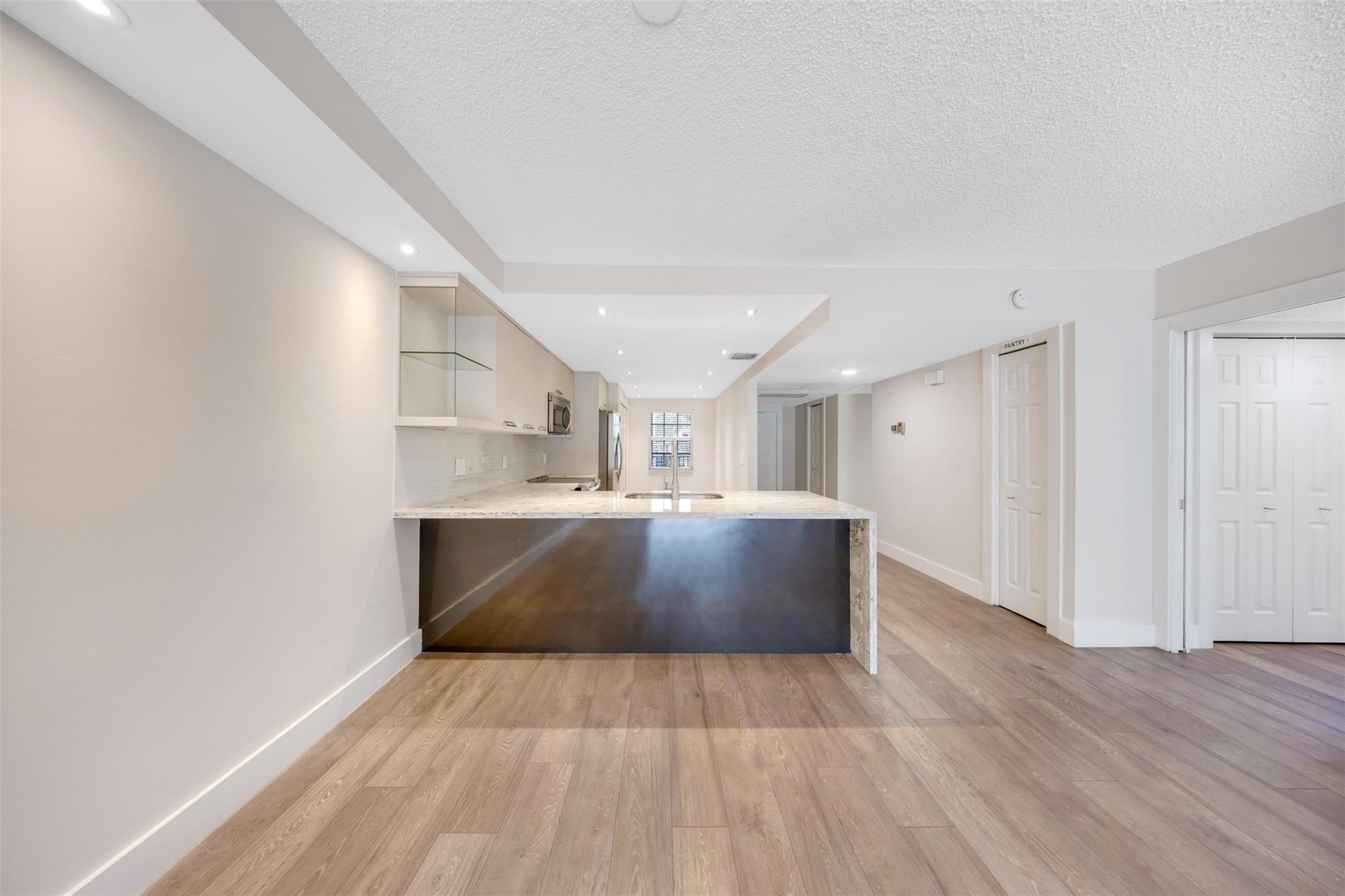 No 86 Palm-Aire Country C - Residential Lease