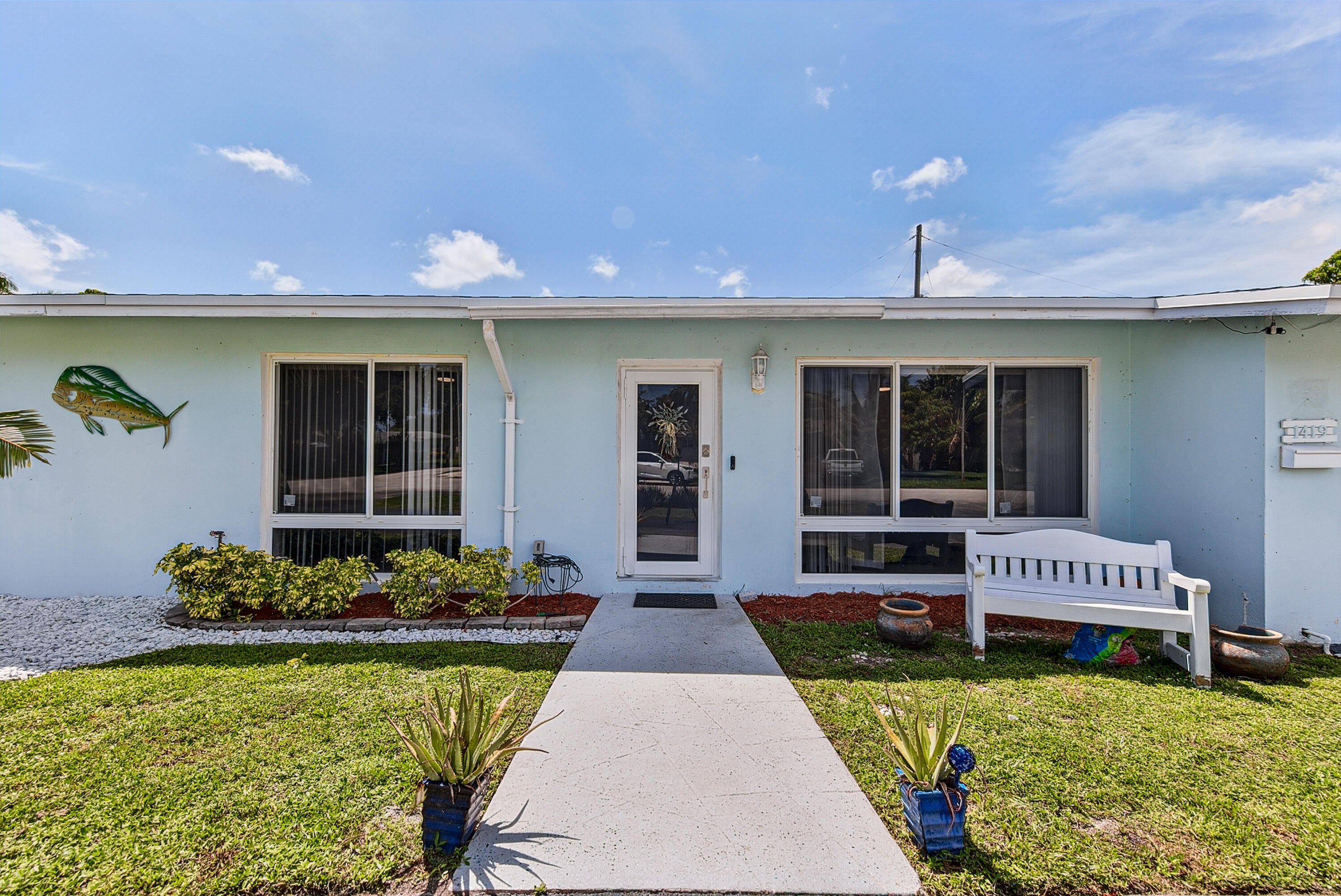 1419 SE 1ST Way