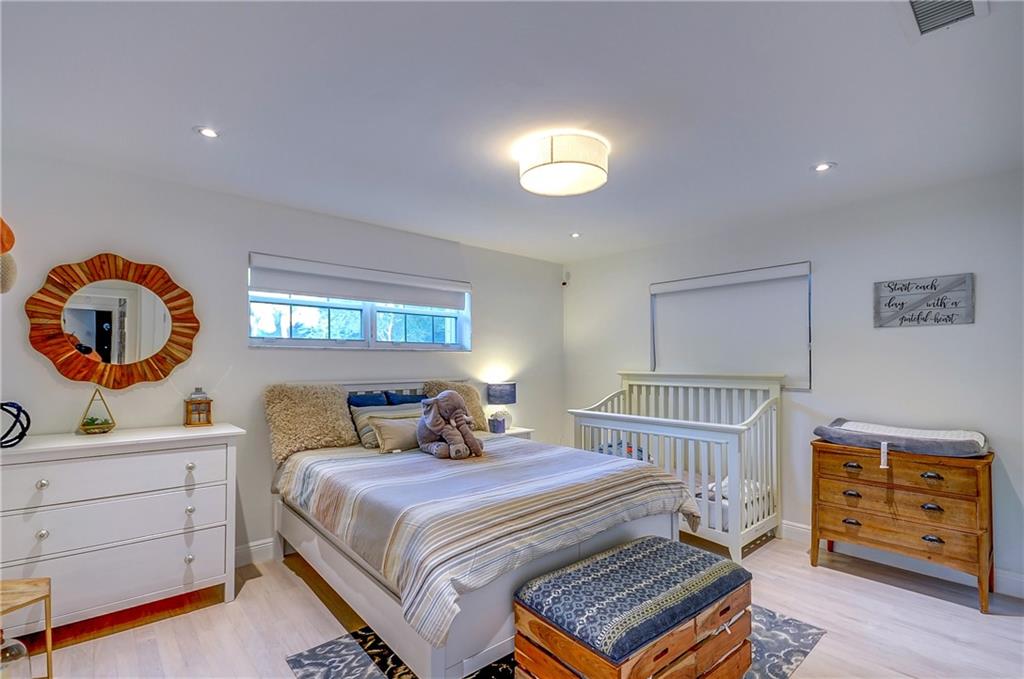EMERALD HILLS - Residential