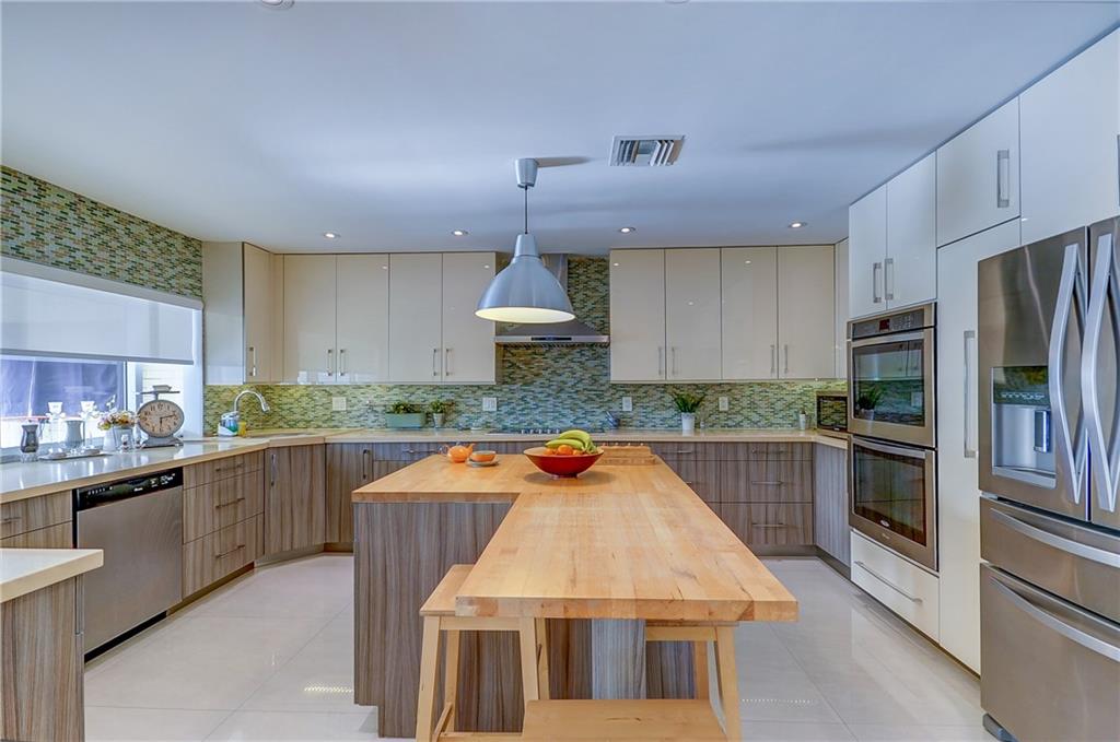 EMERALD HILLS - Residential