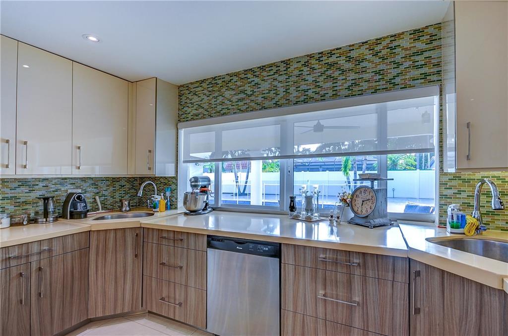 EMERALD HILLS - Residential