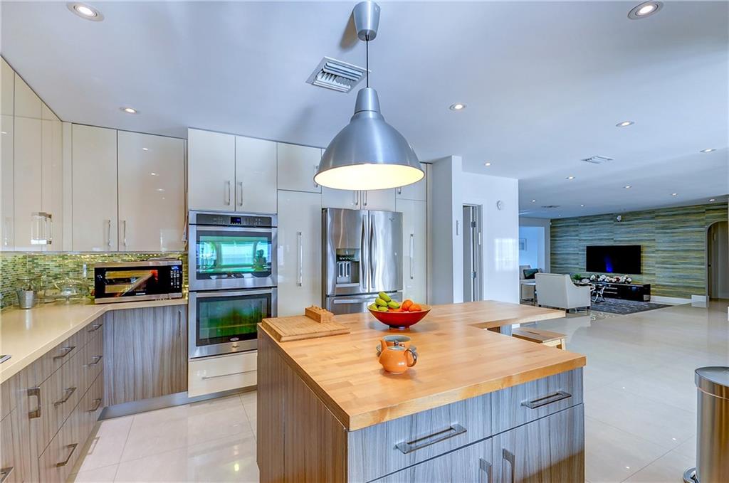 EMERALD HILLS - Residential