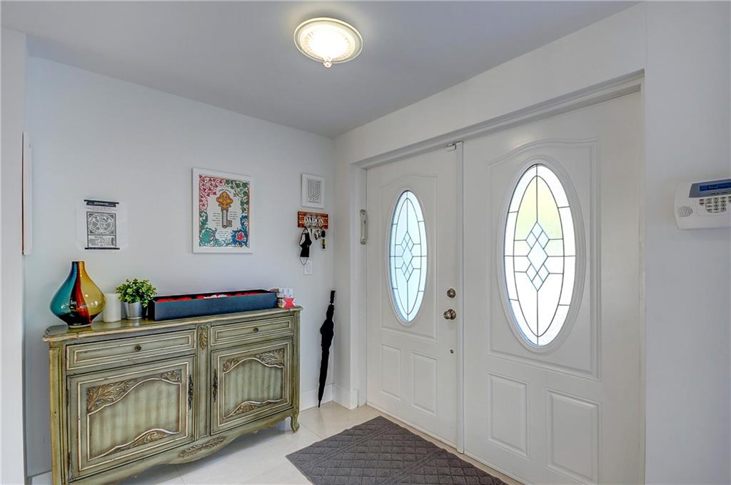 EMERALD HILLS - Residential