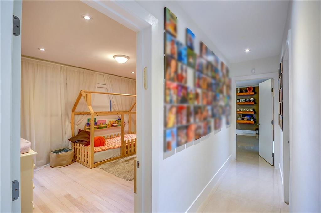 EMERALD HILLS - Residential