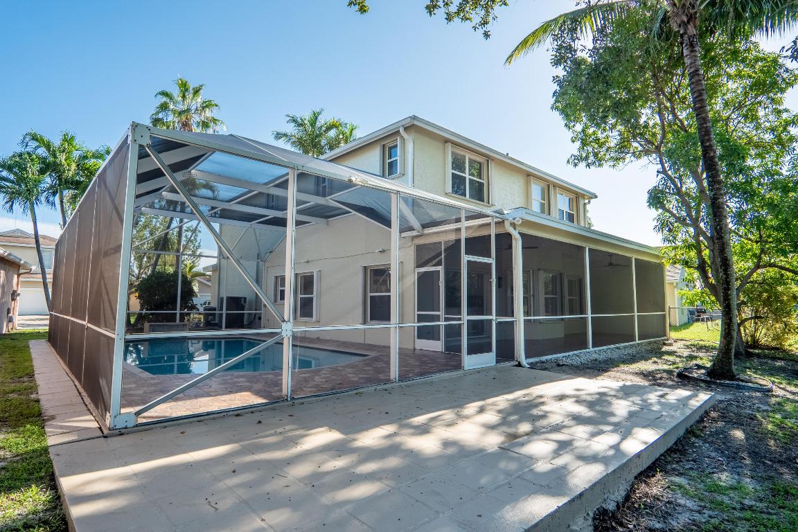 Enclave at Fairway Isles - Residential