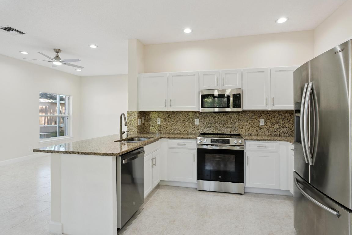 Enclave at Fairway Isles - Residential