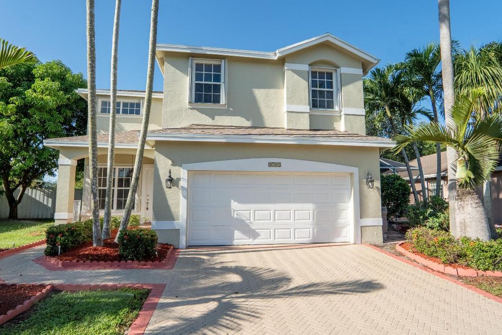 Photo of 1722 Sawgrass Circle, Greenacres, FL 33413 (MLS # R11126227)