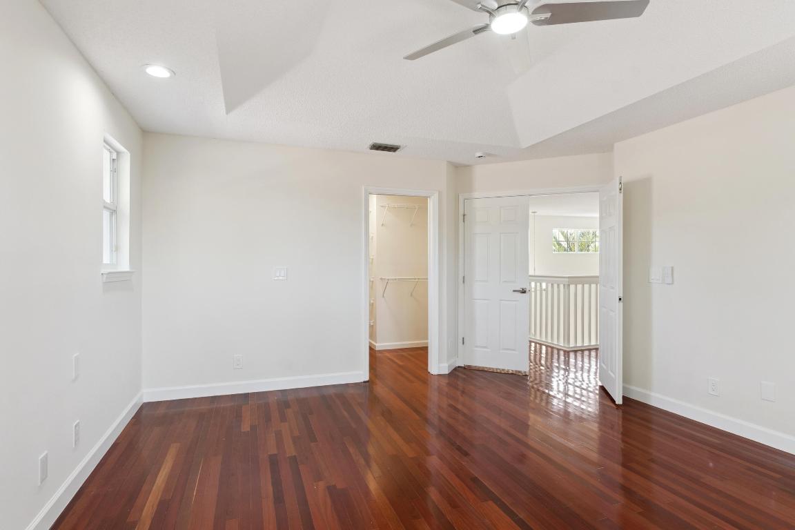 Enclave at Fairway Isles - Residential