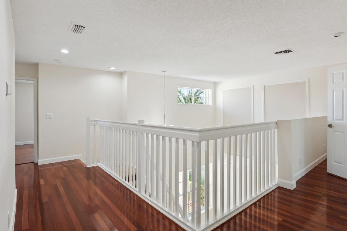 Enclave at Fairway Isles - Residential