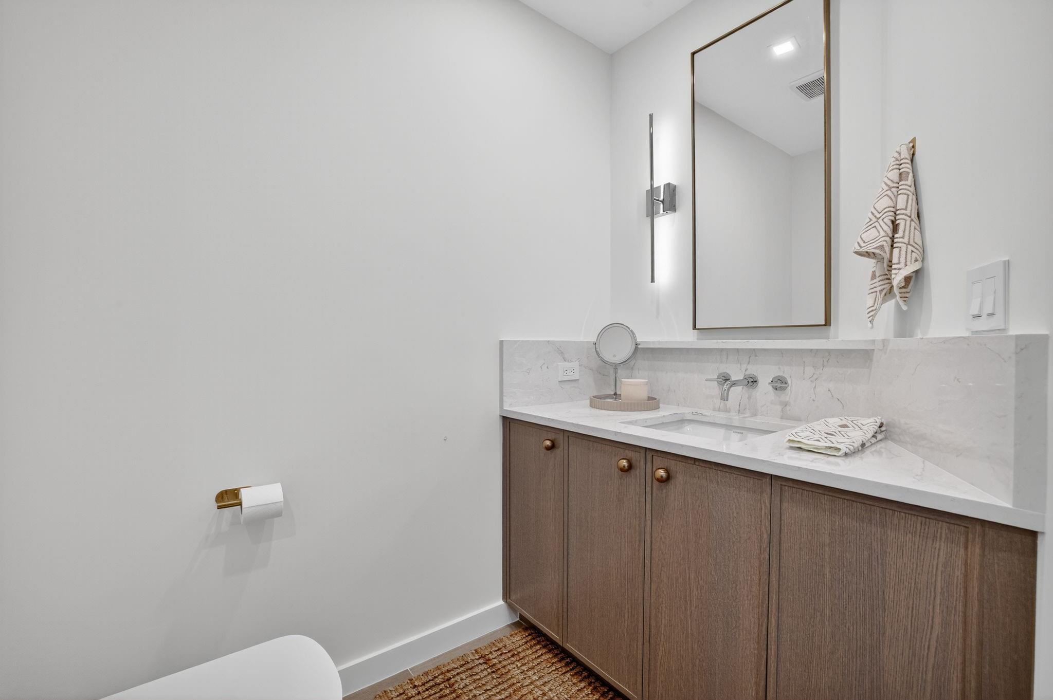 Paramount - Residential