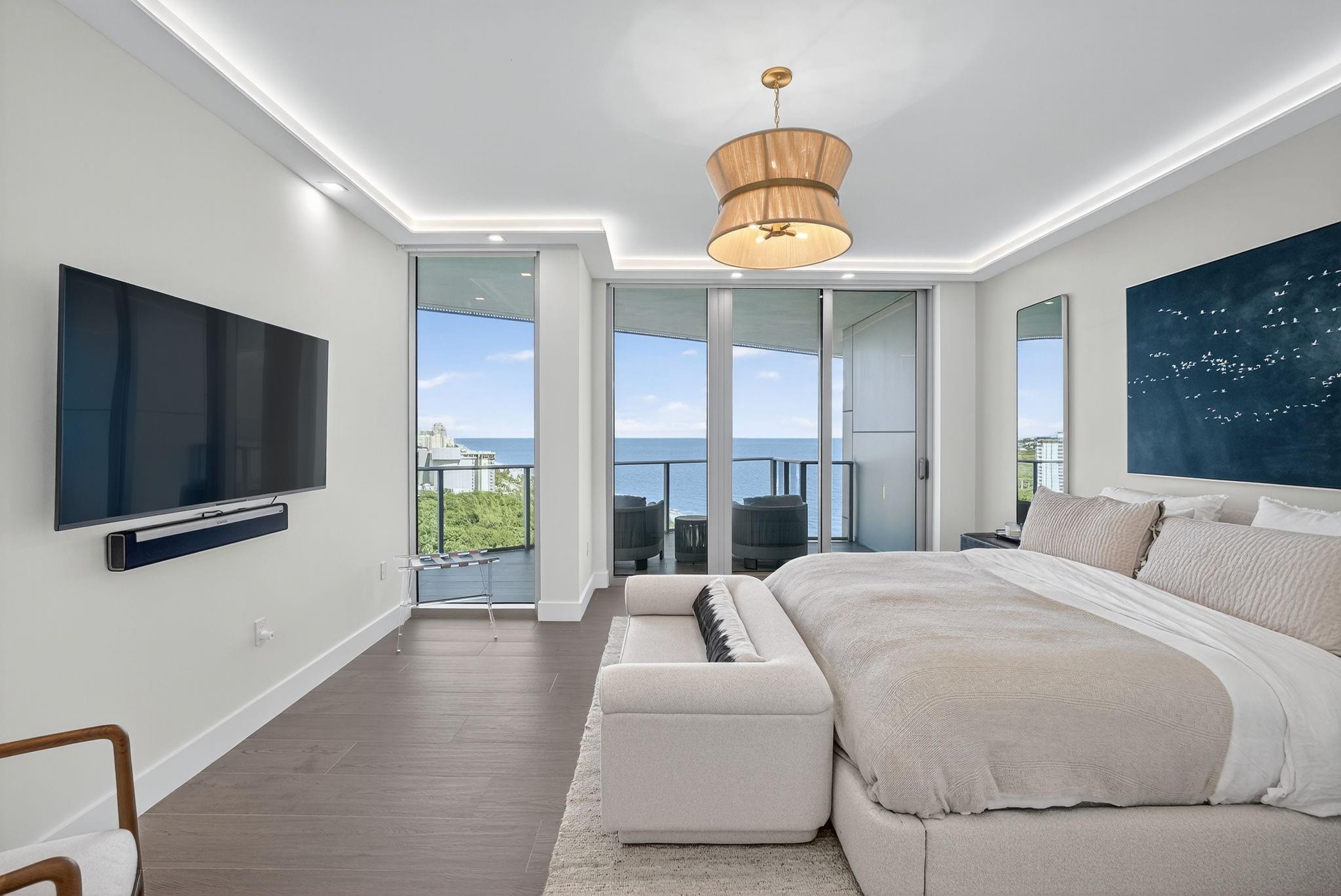 Paramount - Residential