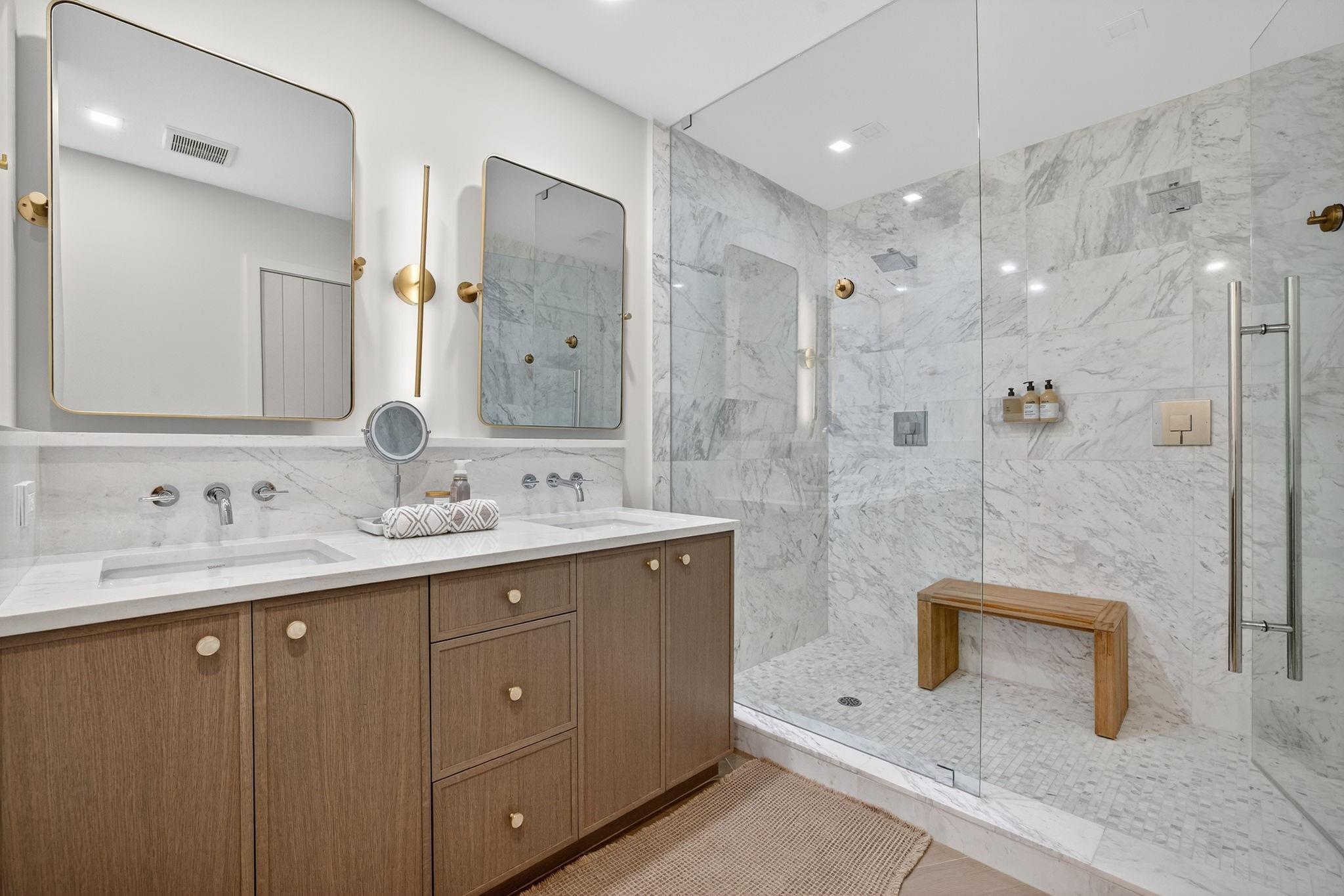 Paramount - Residential