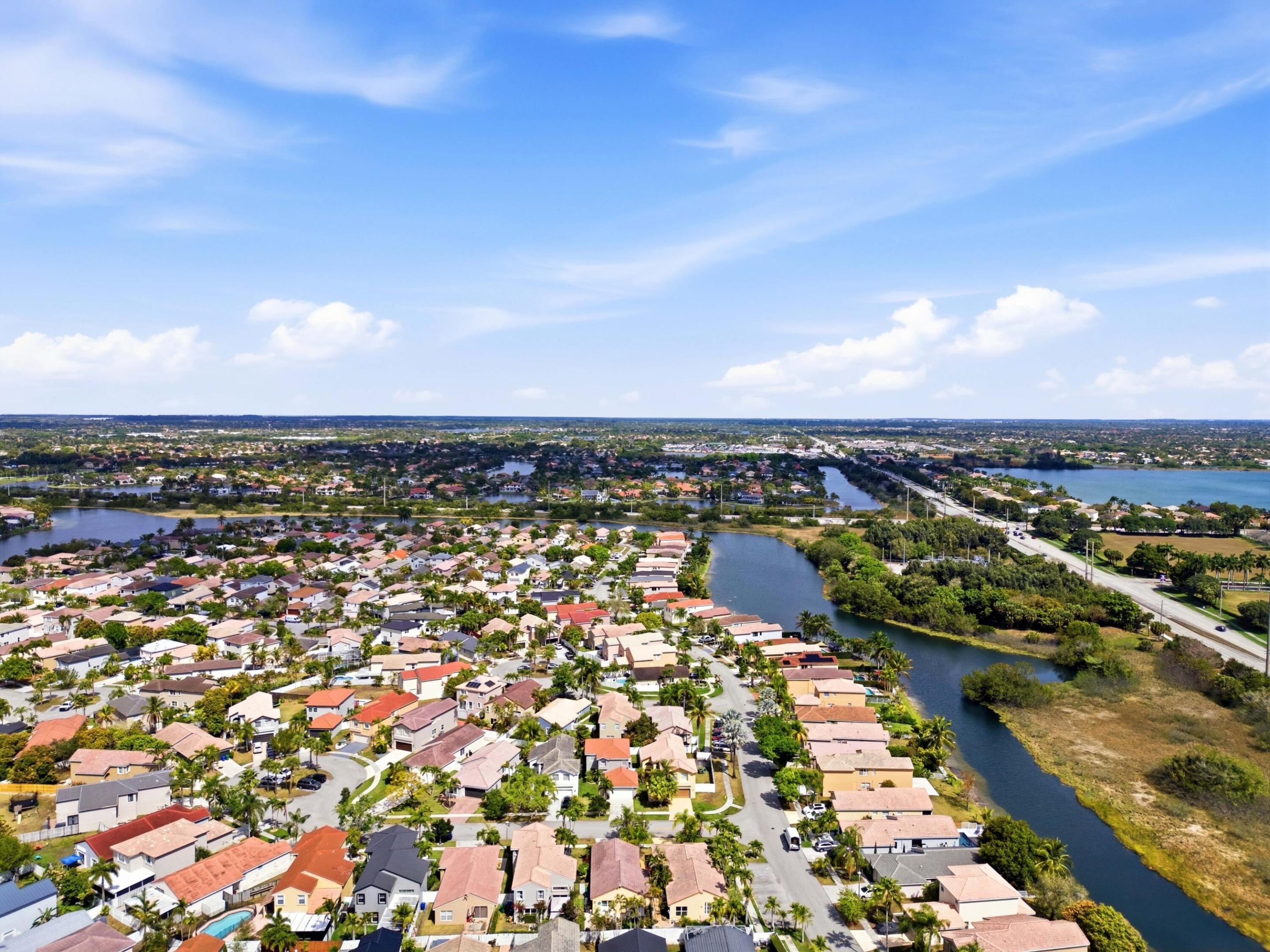 SILVER LAKES PHASE III REPLAT - Residential