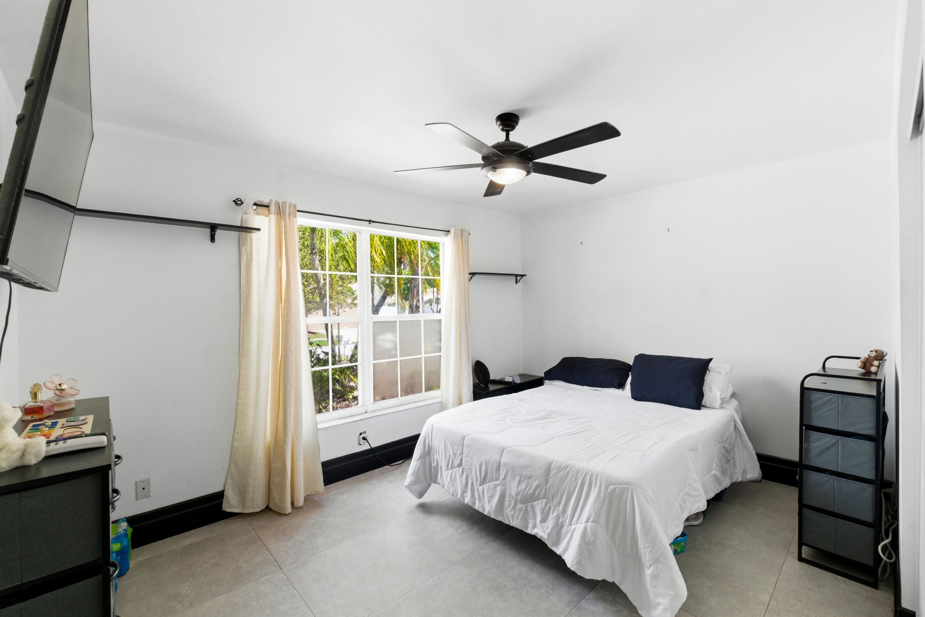 SILVER LAKES PHASE III REPLAT - Residential