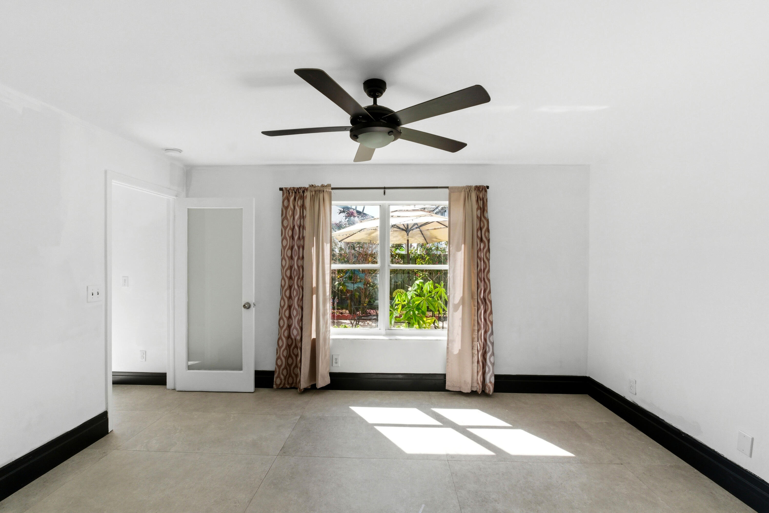 SILVER LAKES PHASE III REPLAT - Residential