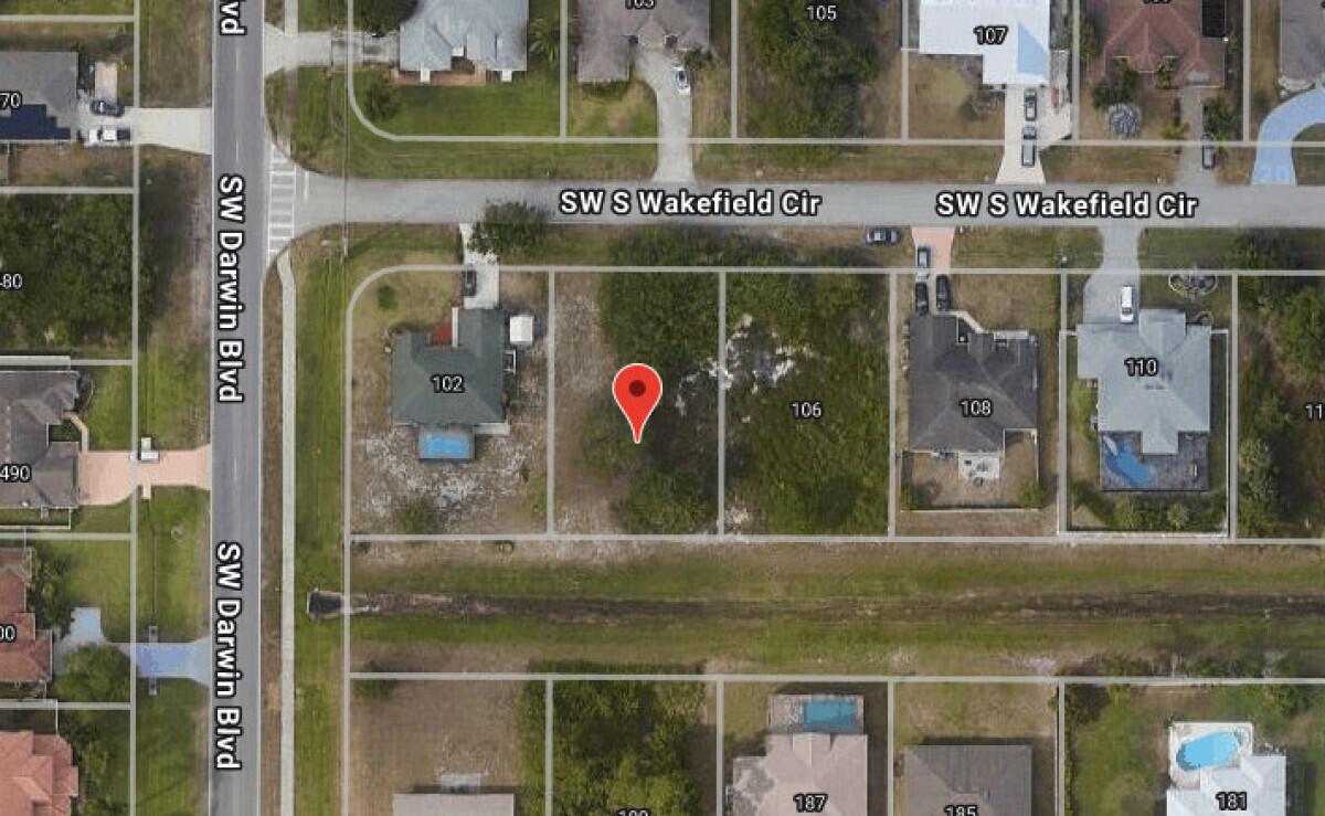 Don't miss this opportunity to secure a 10,000 sqft, 0.23 acre lot in a rapidly growing area with multiple new construction homes nearby. Utilities are already connected--just bring your plans and start building! Whether you're a builder, investor, or developer, this lot is primed for your next project. Drive by and check it out today!