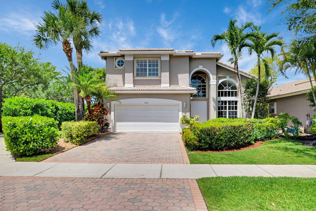 Photo of 19137 Skyridge Circle, Boca Raton, FL 33498 (MLS # R11092396)