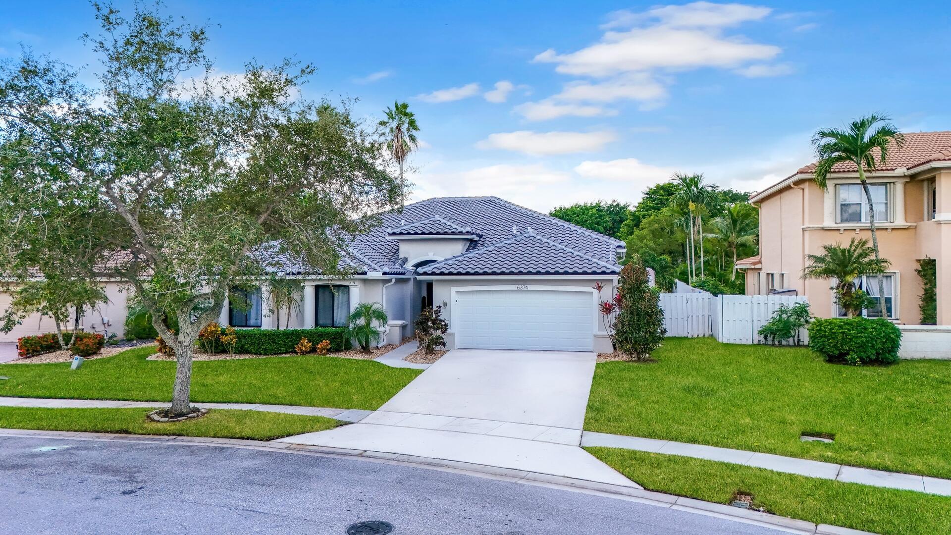 WINSTON TRAILS - Residential