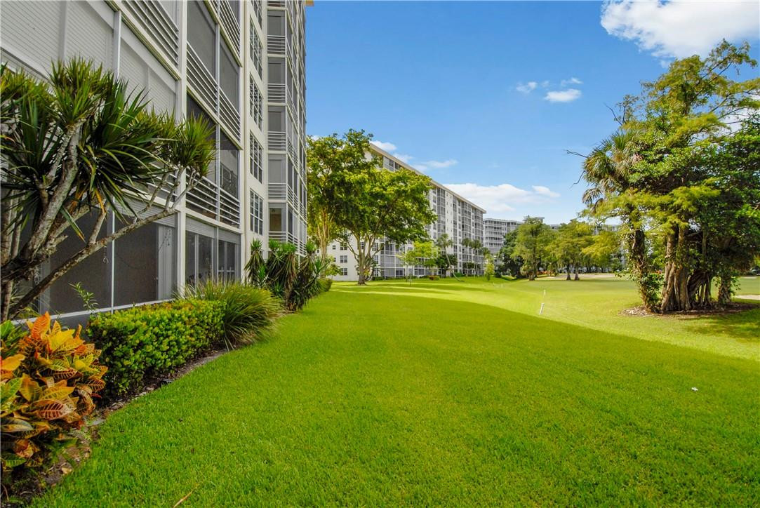 Palm Aire - Residential