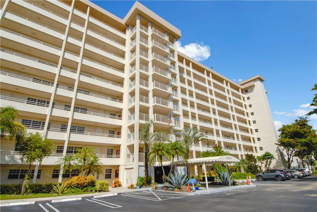 Palm Aire - Residential