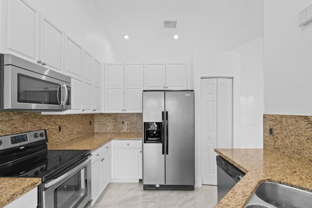 Sector 3 - Parcels C, D, - Residential