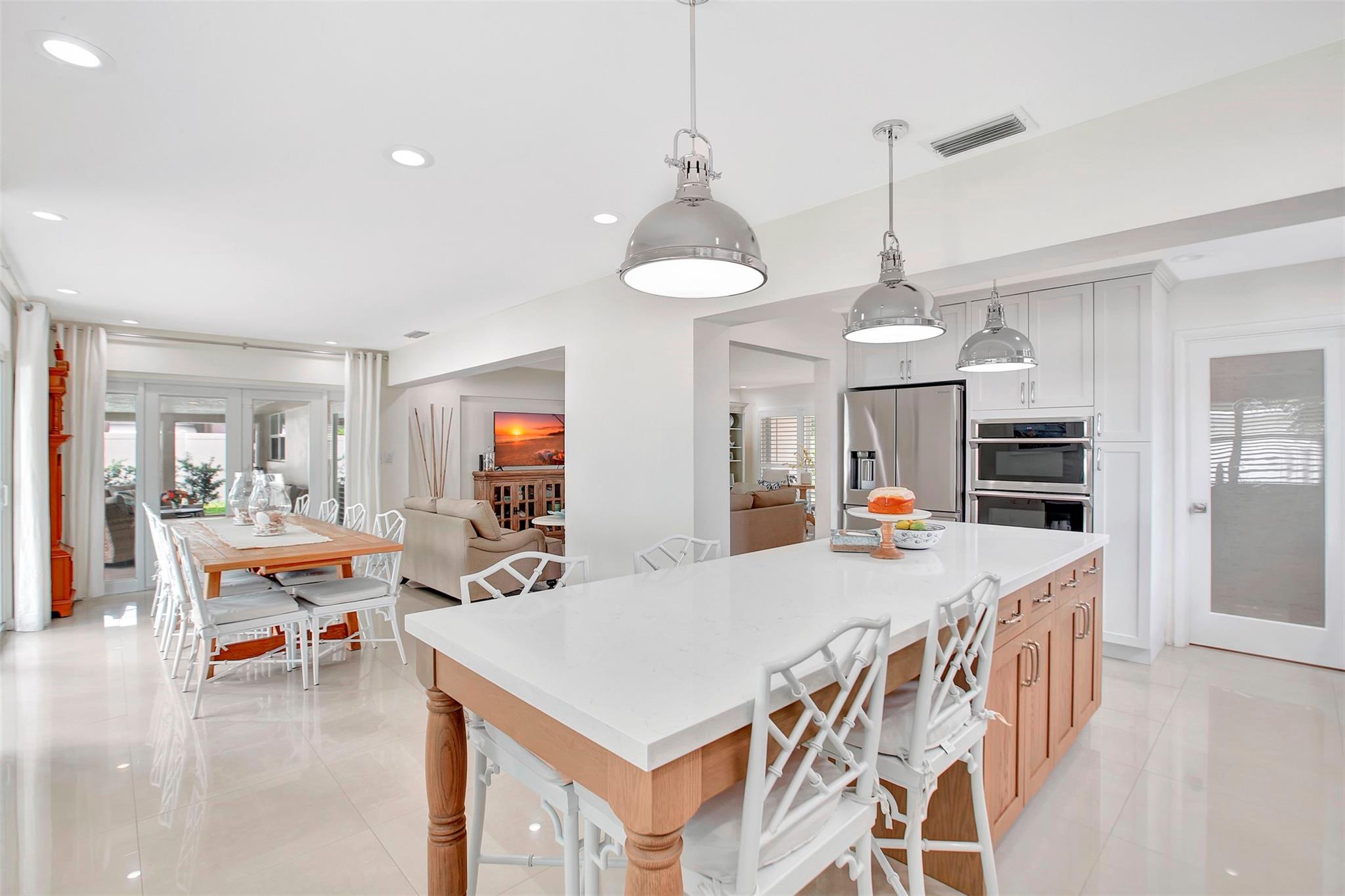 Bel-Air 32-10 B - Residential