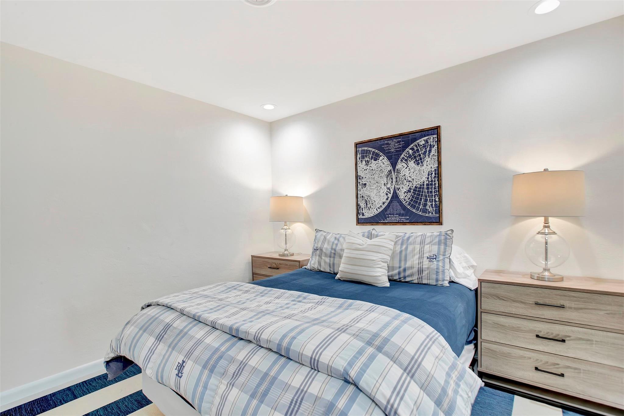 Bel-Air 32-10 B - Residential