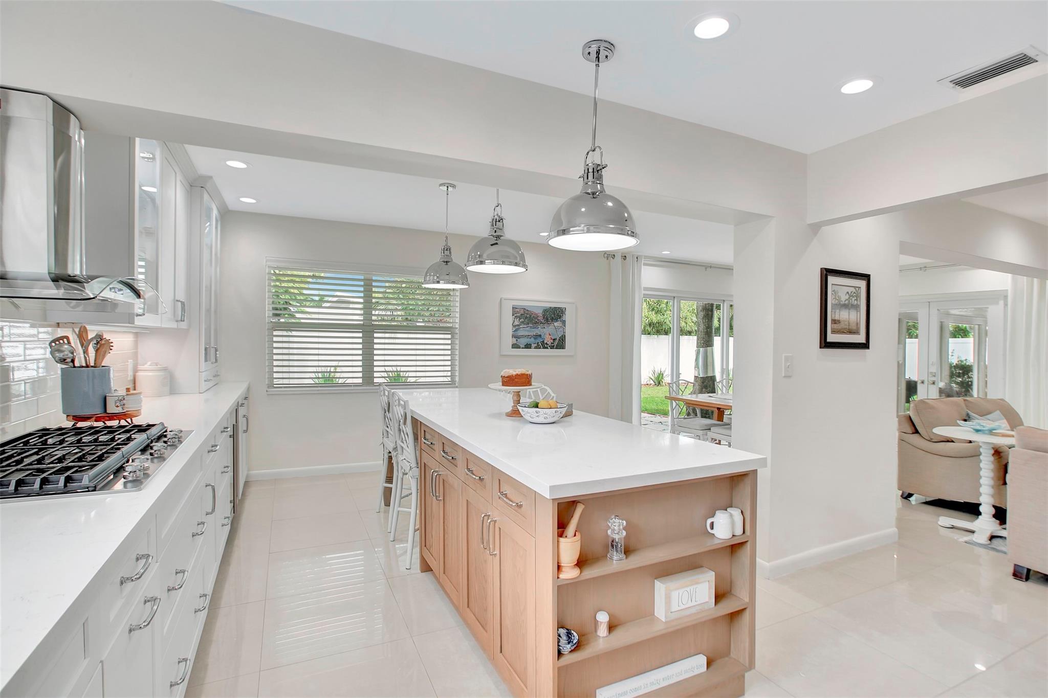 Bel-Air 32-10 B - Residential