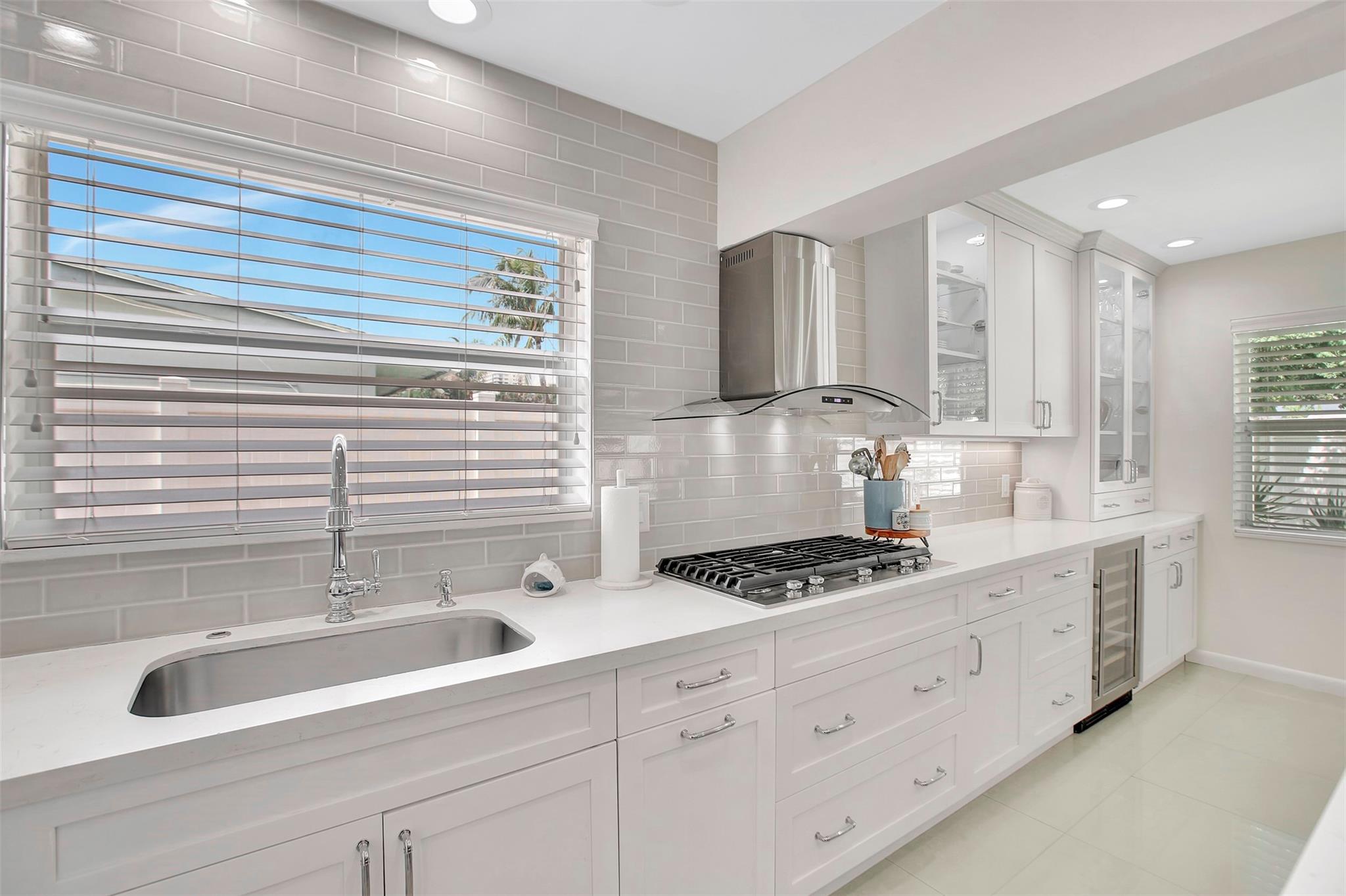 Bel-Air 32-10 B - Residential