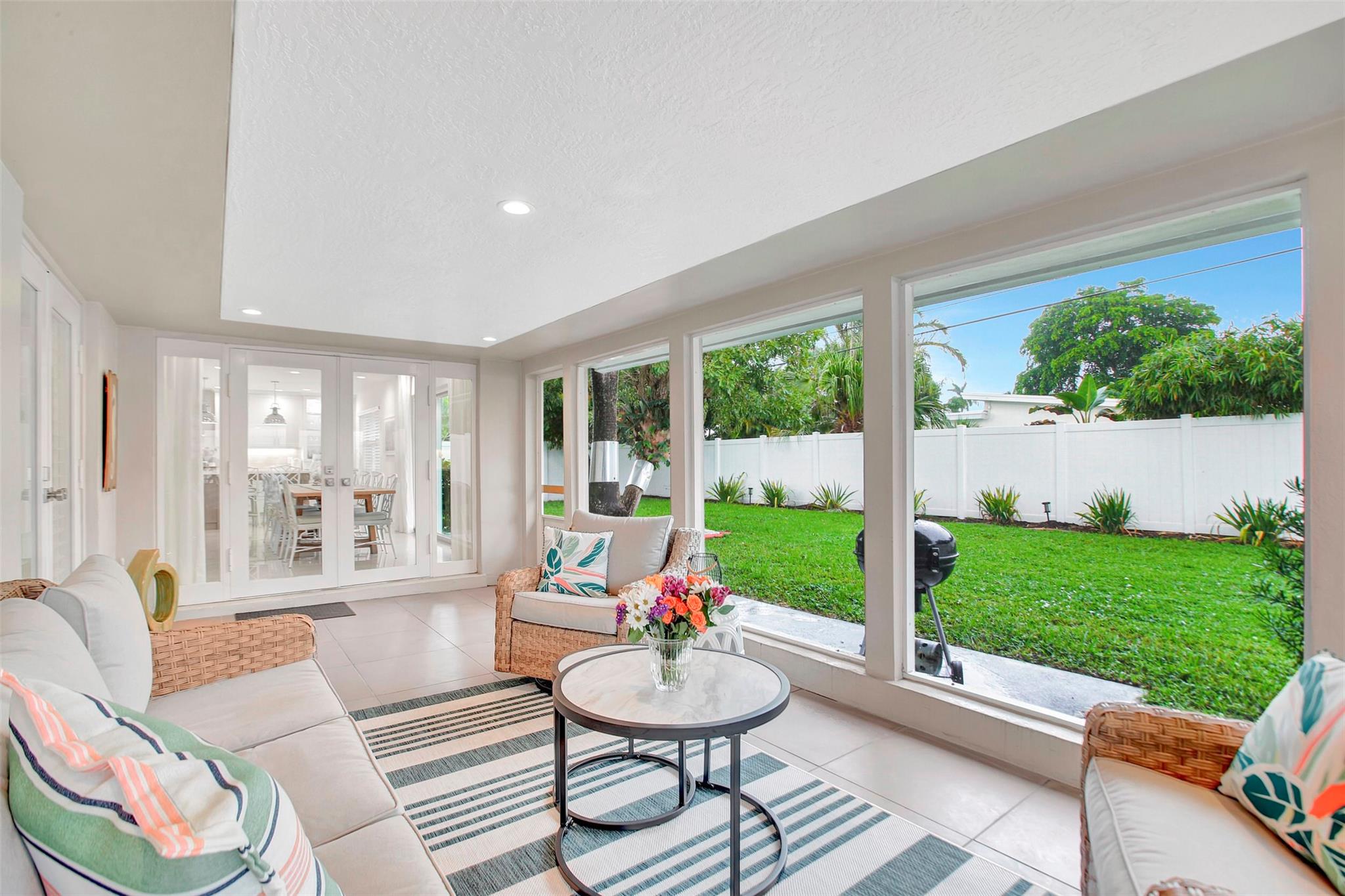 Bel-Air 32-10 B - Residential