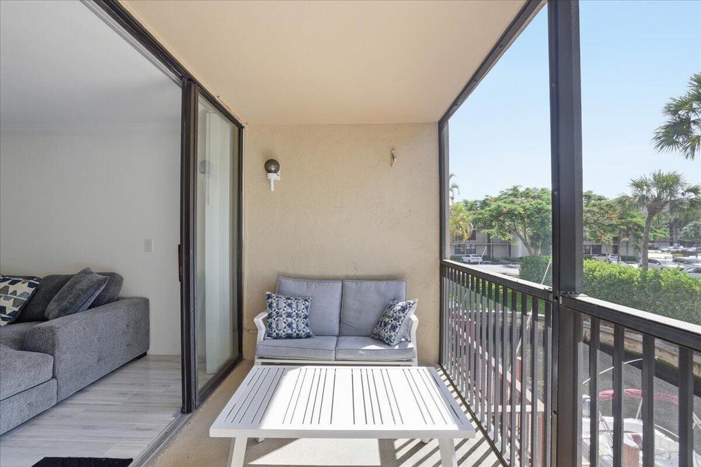 Photo of 16 Royal Palm Way #205, Boca Raton, FL 33432 (MLS # B26039707)