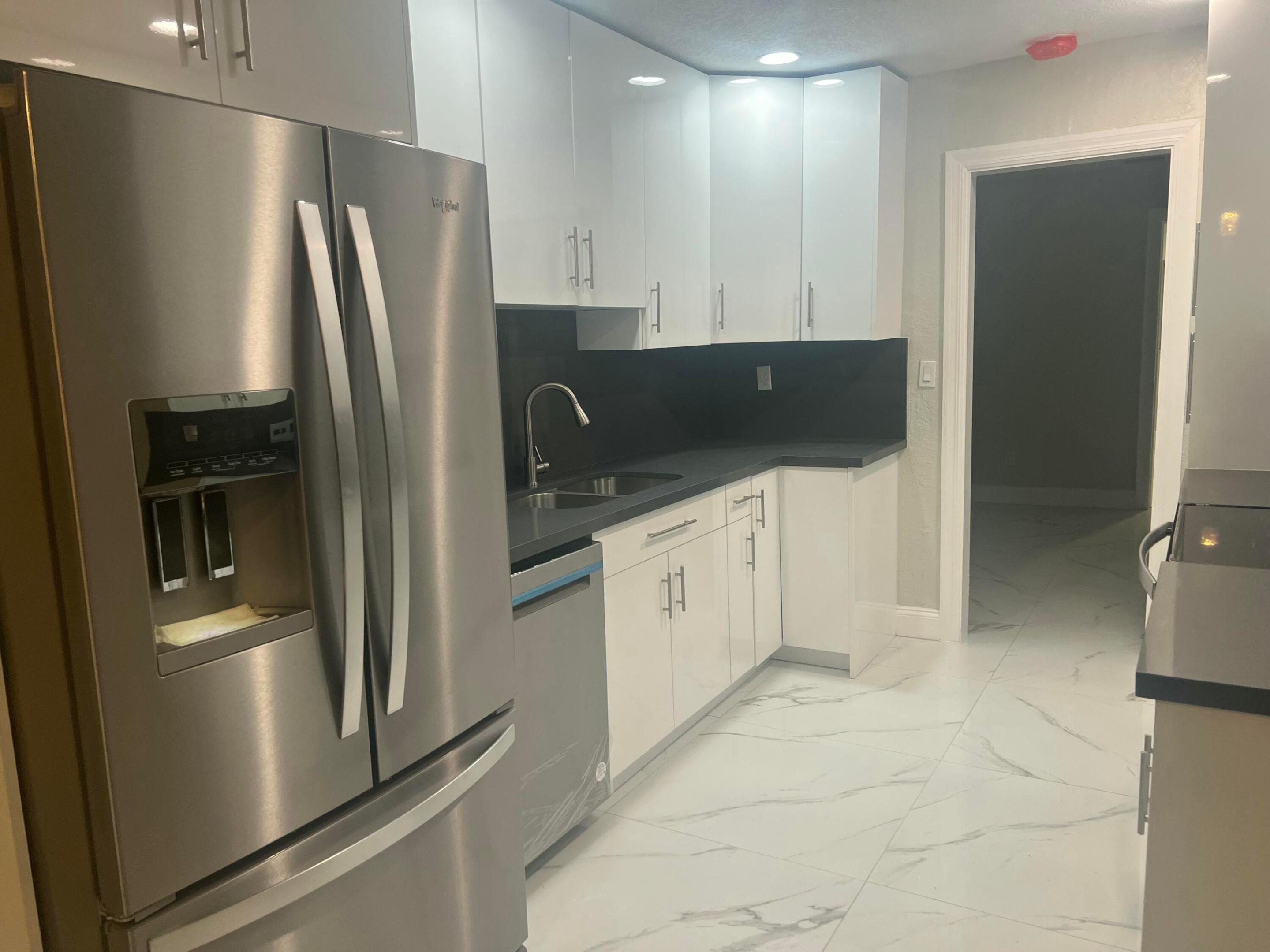 OAKLAND ESTATES 6TH SEC - Residential