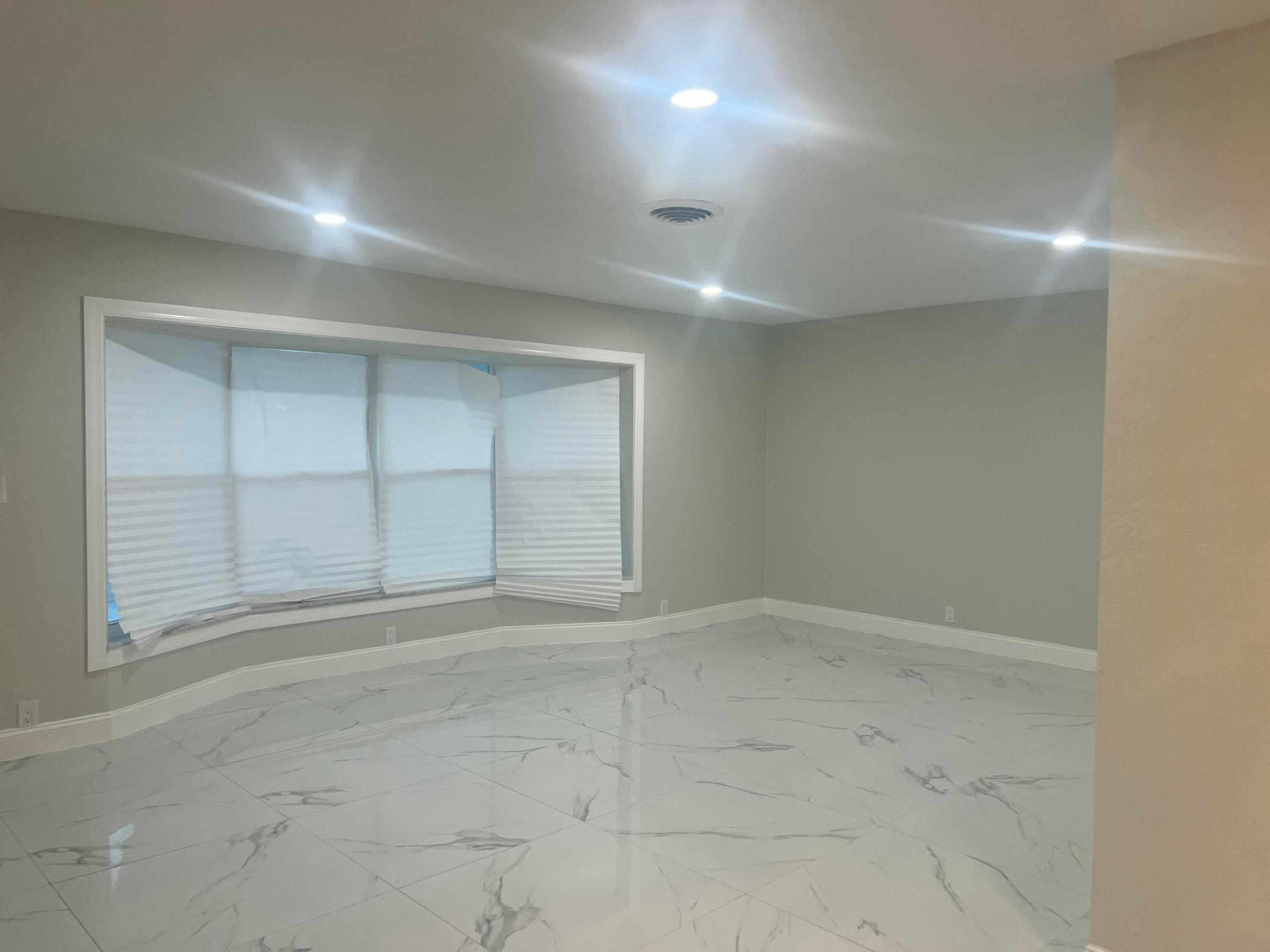 OAKLAND ESTATES 6TH SEC - Residential