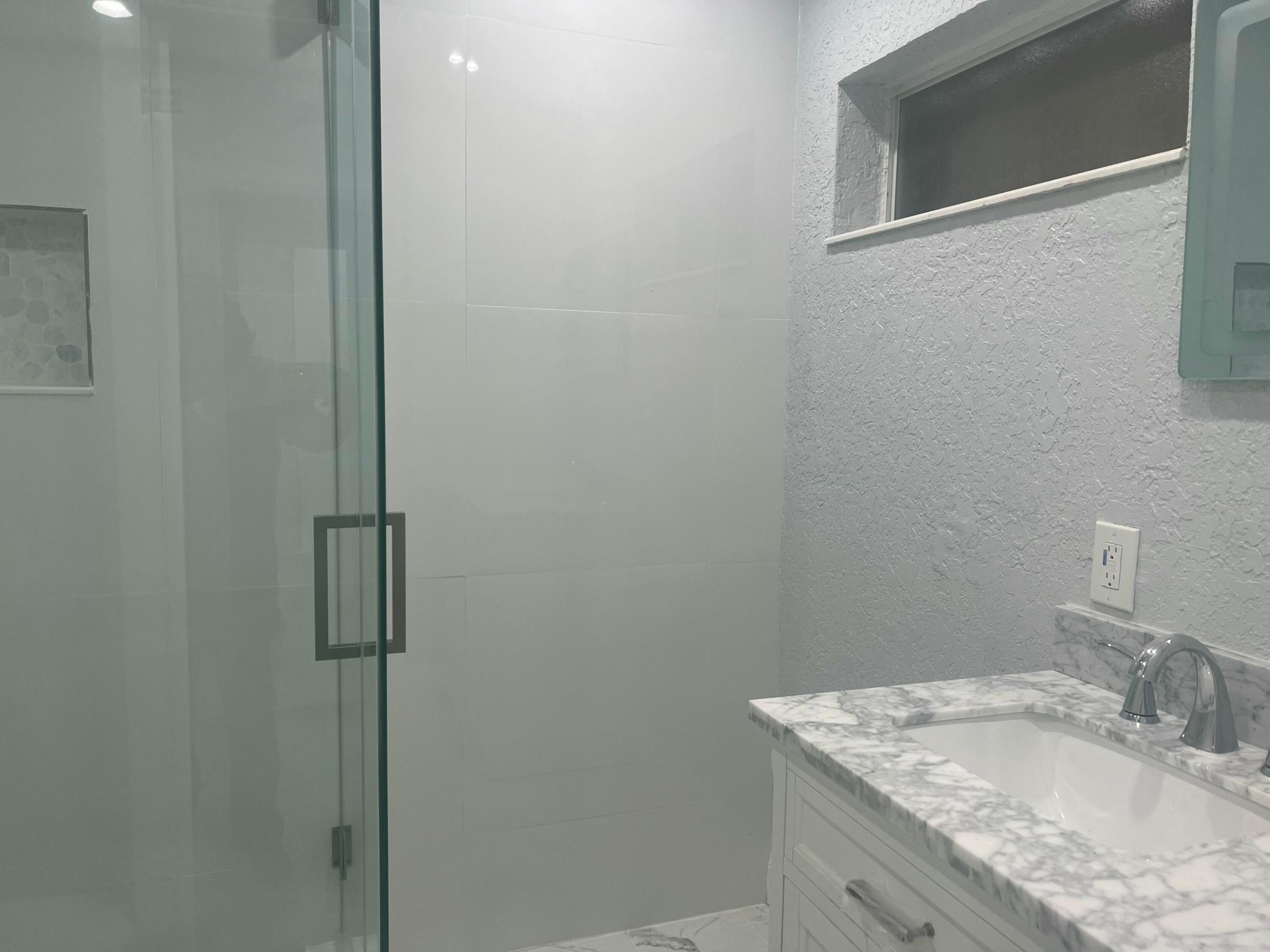 OAKLAND ESTATES 6TH SEC - Residential