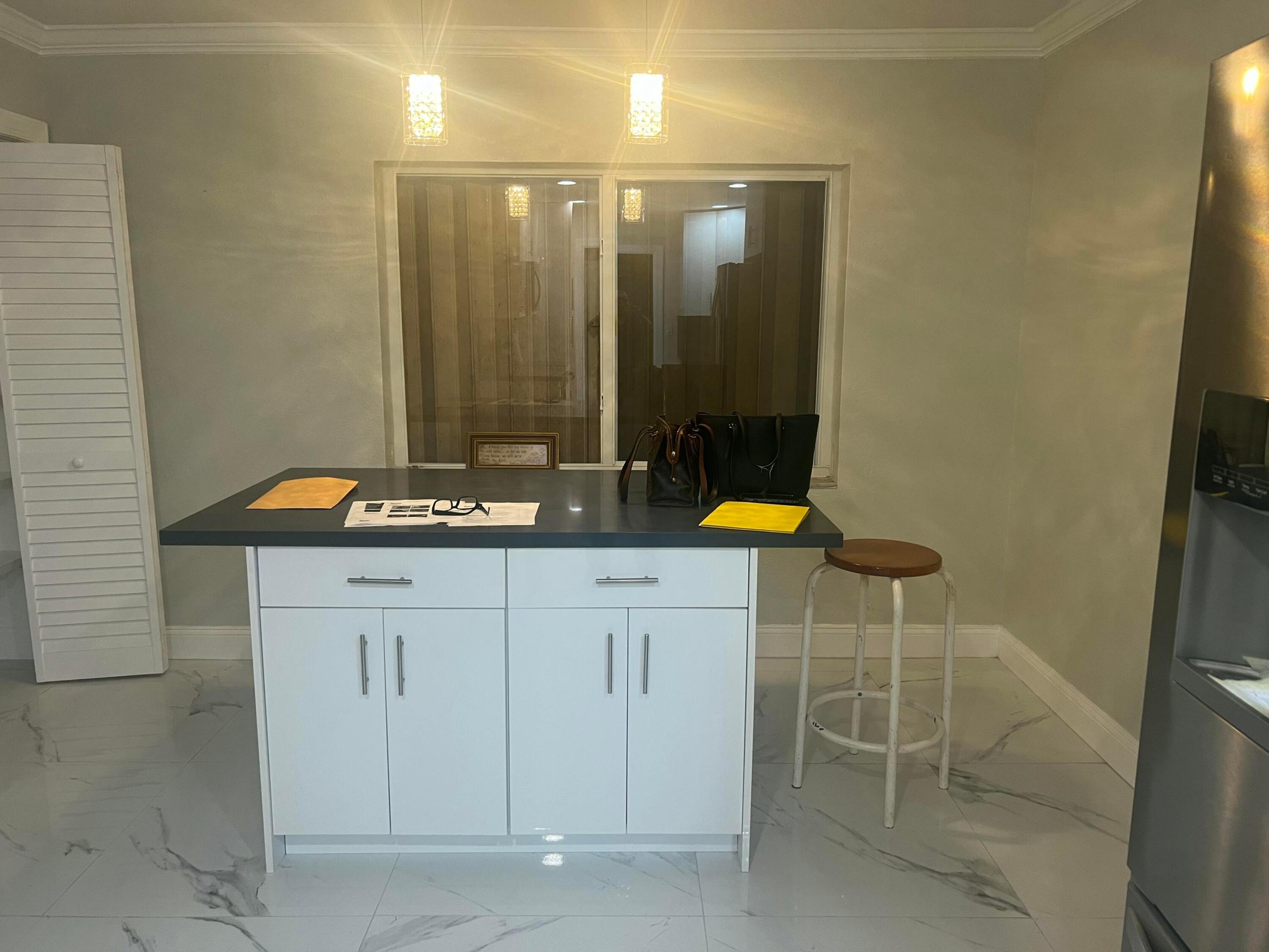 OAKLAND ESTATES 6TH SEC - Residential