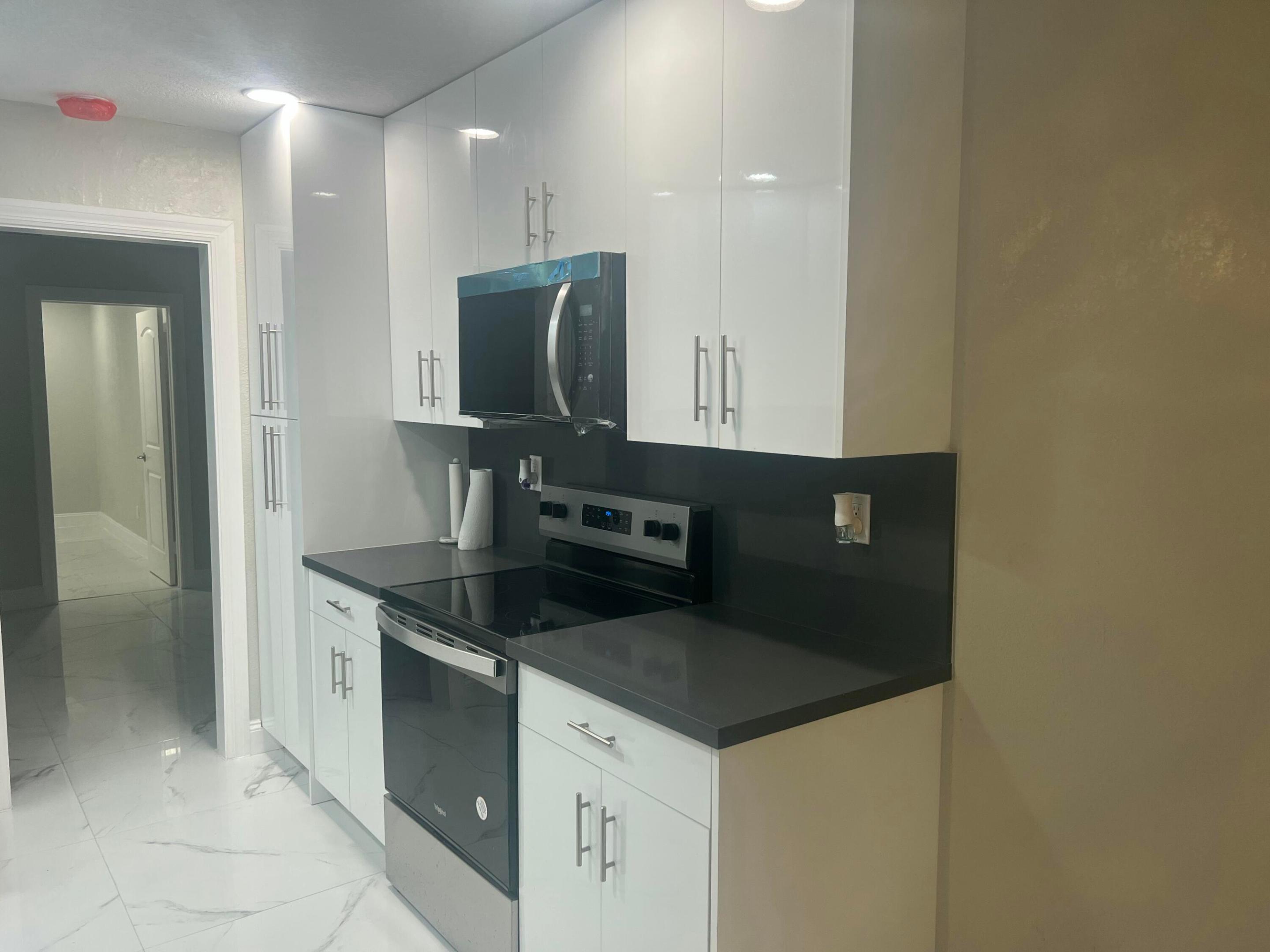 OAKLAND ESTATES 6TH SEC - Residential